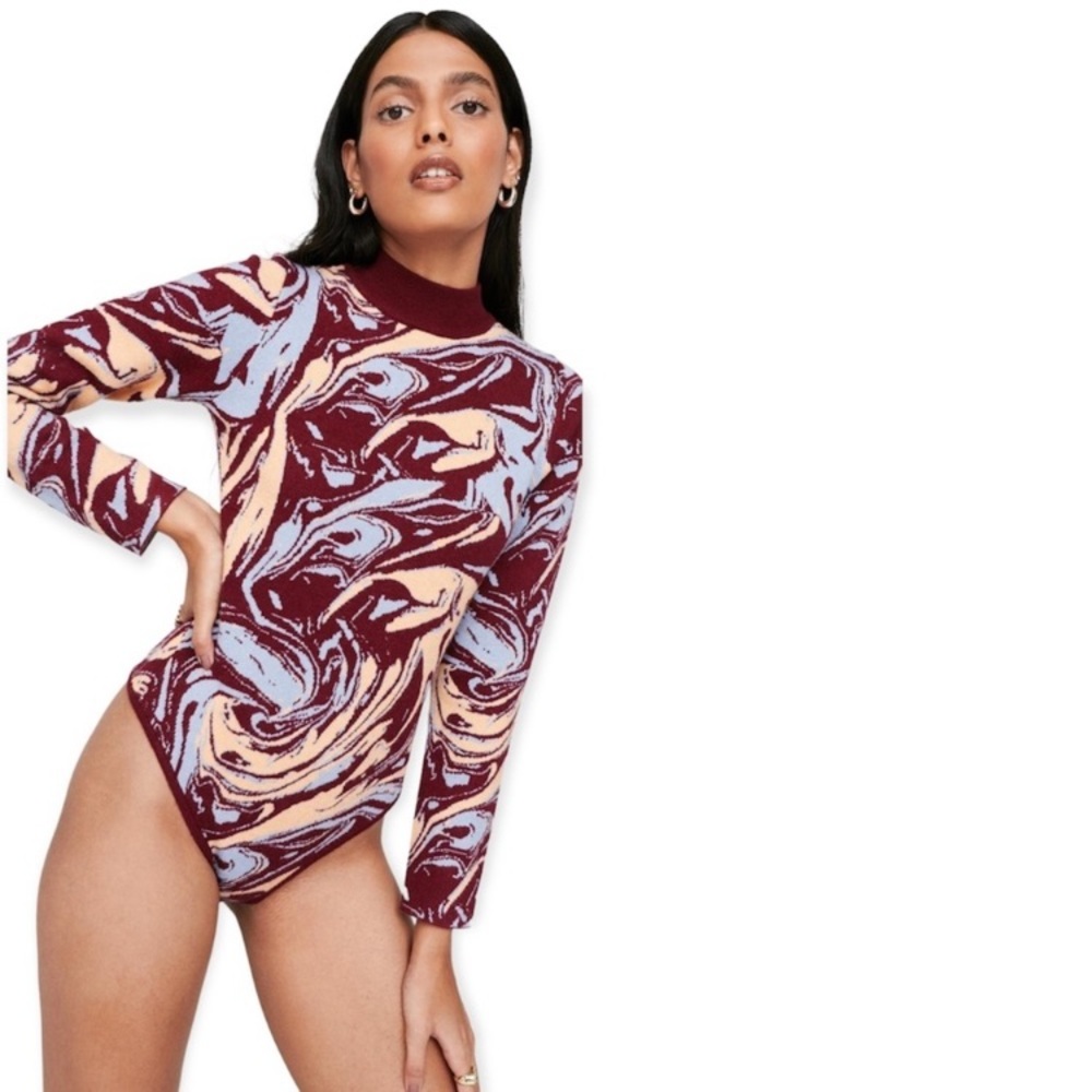 NEW Nasty Gal Abstract Marble Print Long Sleeve Body Suit